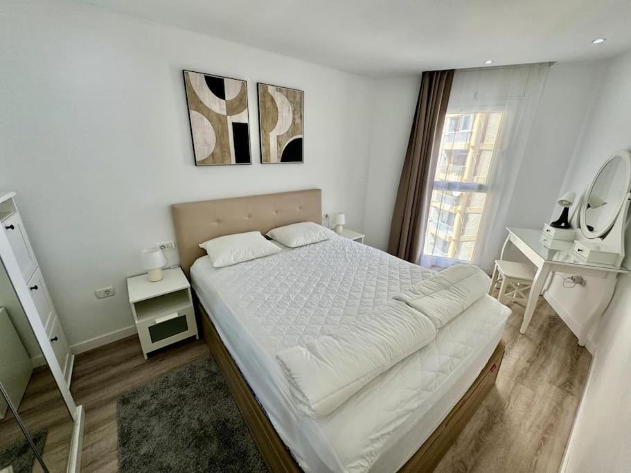 Amazing Apartment In Las Americas Плая де лас Америкас Екстериор снимка